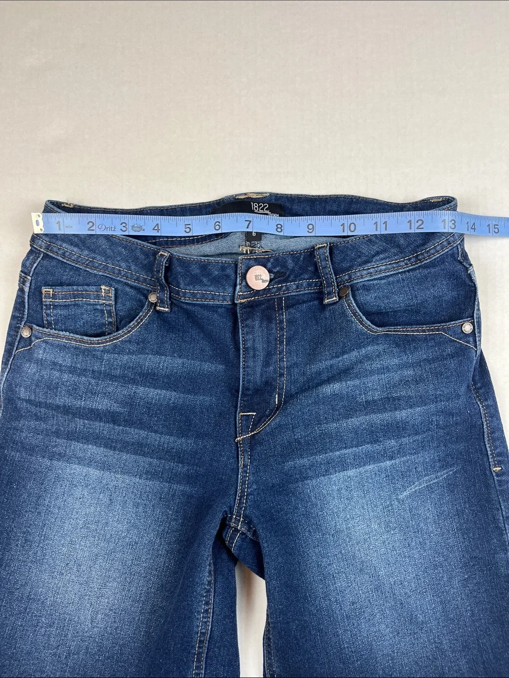 1822 Denim Shorts- size 6